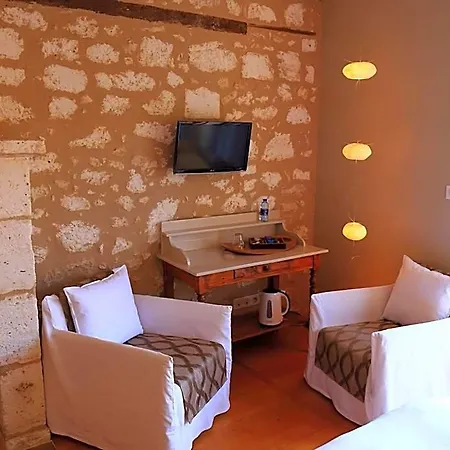 Le Jardin Des Chouchoux Hotel 3*